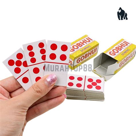 kartu domino plastik Dubbing bahasa 100 robux surprise gacha image 5